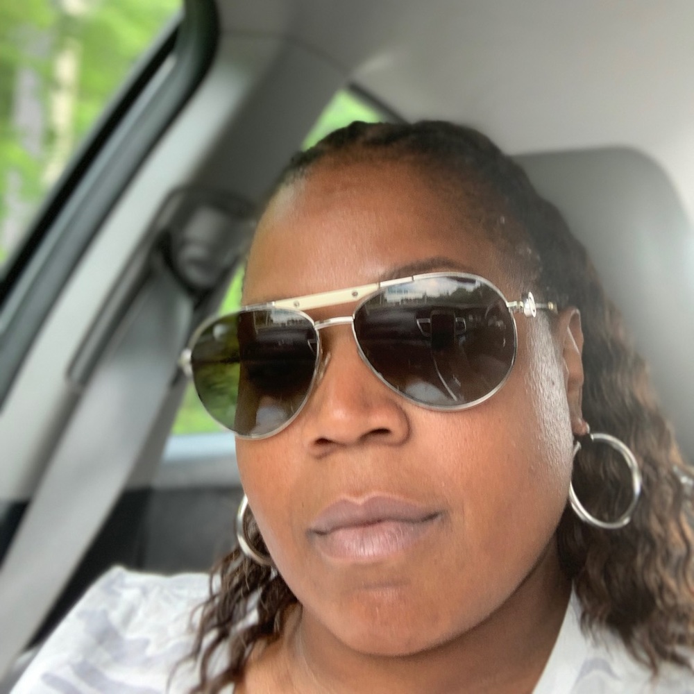 Meet your Posher, Tamisha